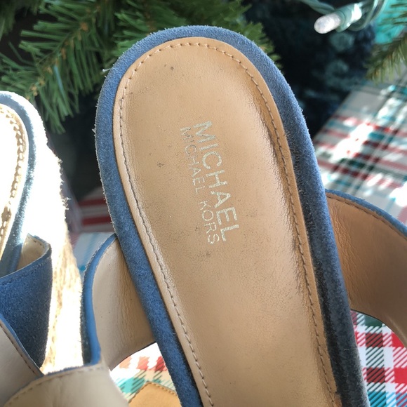 Michael kors blue suede wedge - Picture 2 of 6